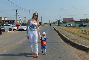 Геннадий Аверьянов: «К 1 сентября пешеходные переходы в местах скопления детей станут безопасными»